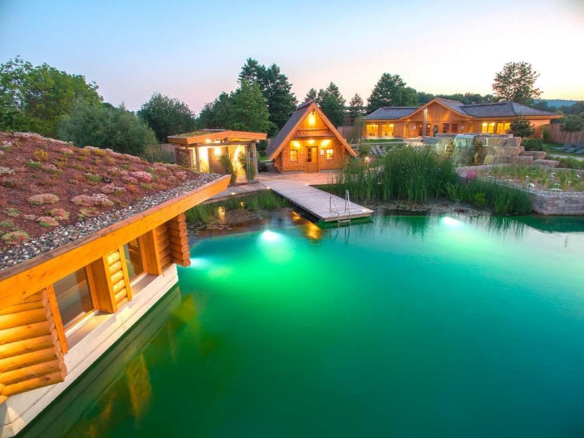 Ferienwohnungen Christine Бад-Штаффельштайн Экстерьер фото